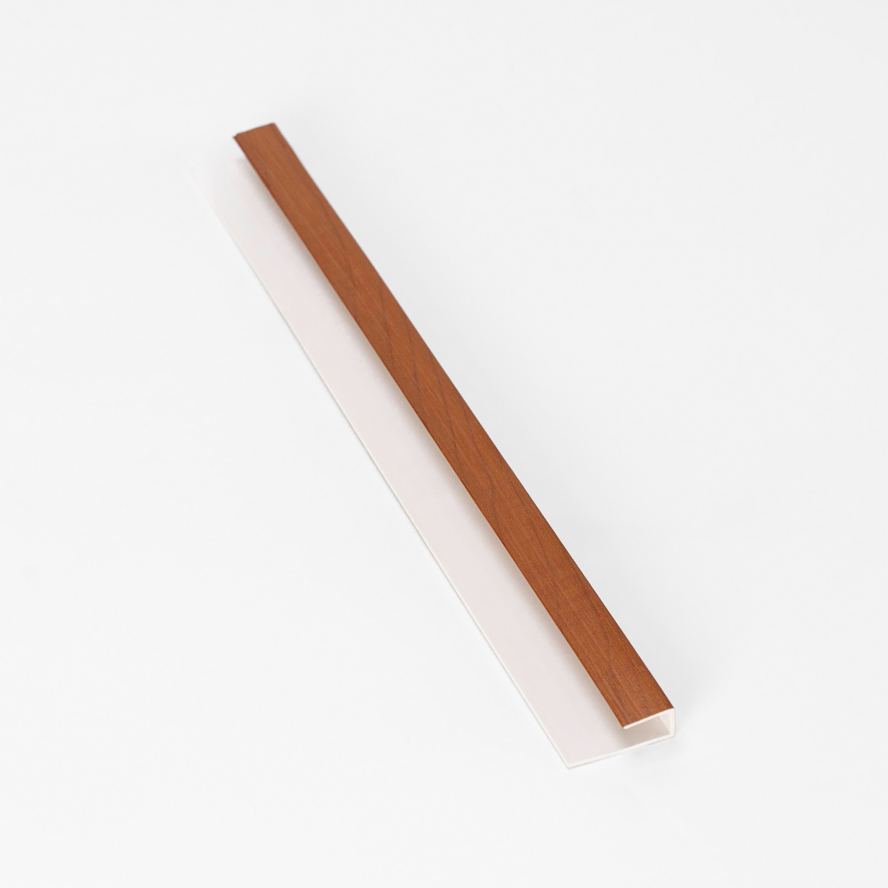Decolite PVC J-Channel