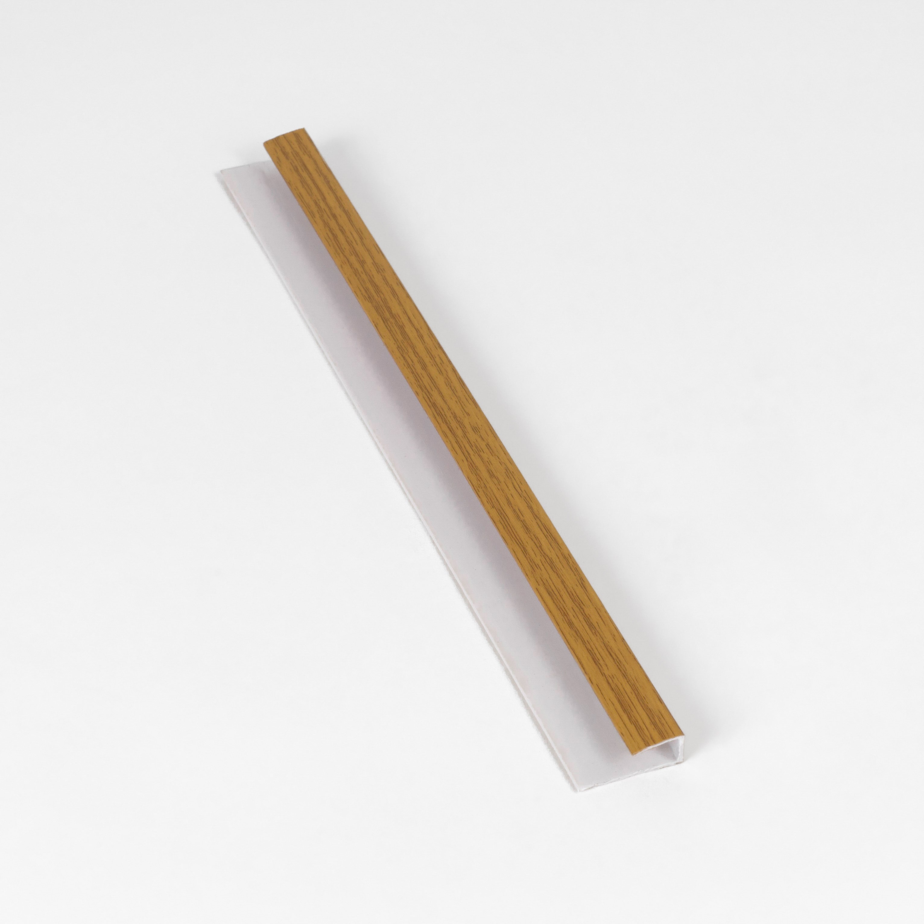 Decolite PVC J-Channel